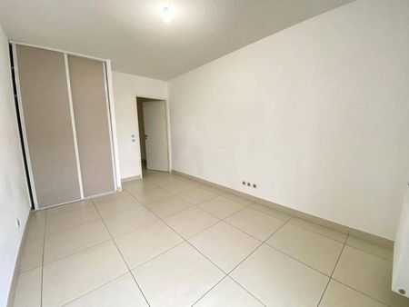 Location appartement récent 3 pièces 63 m² à Saint-Jean-de-Védas (34430) - Photo 3