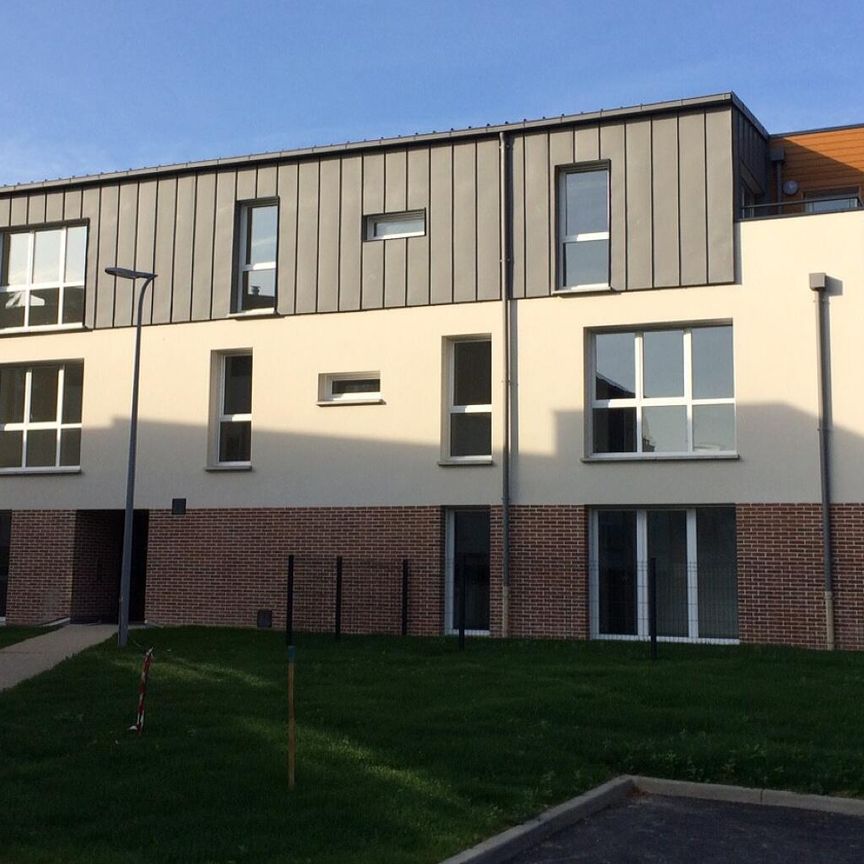 location Appartement T2 DE 46.45m² À AMIENS - Photo 1