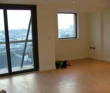 1 bedroom flat to rent - Photo 6