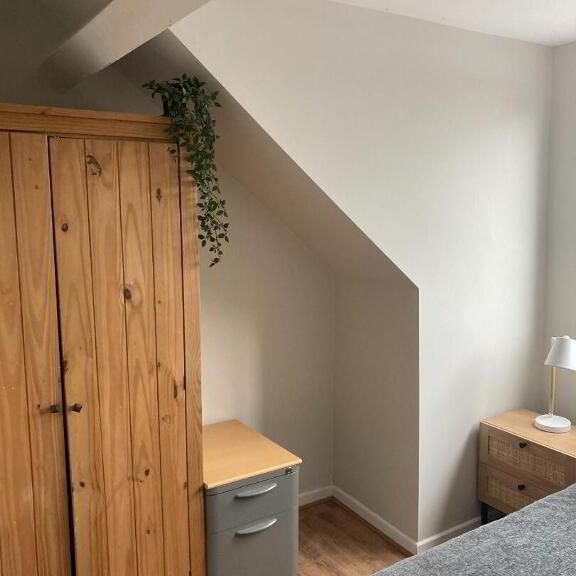 Unit 5, 2 Lisburn Avenue, Belfast, BT9 7FX - Photo 1
