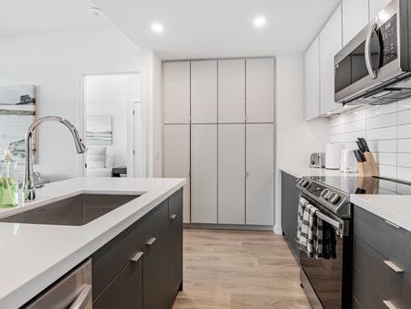 For Lease - 415 Sea Ray Avenue Unit# 354, Innisfil, Ontario - Photo 4