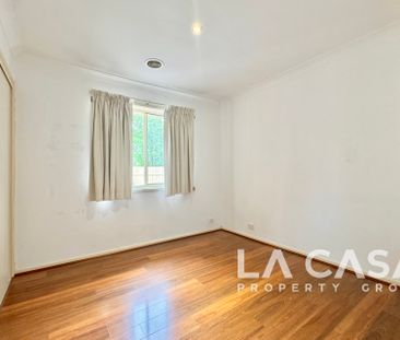 1 Ayrton Street, Gungahlin ACT 2912 - House For Rent | Domain - Photo 4