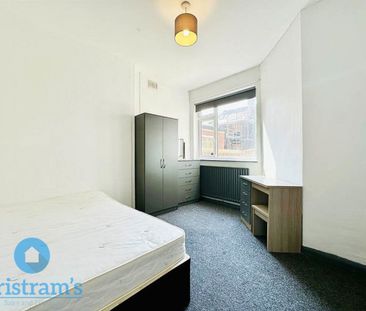 7 bed Semi-Detached House for Rent - Photo 3