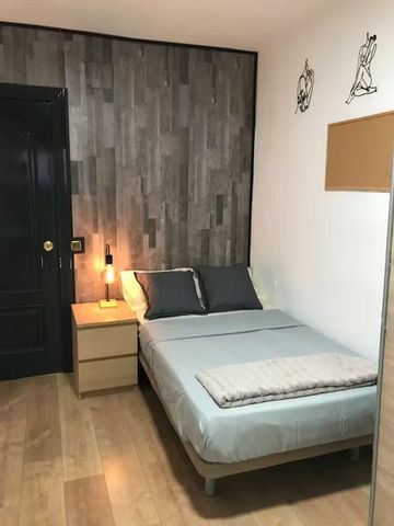 Calle del Jilguero, Madrid, Community of Madrid 28025 - Photo 2