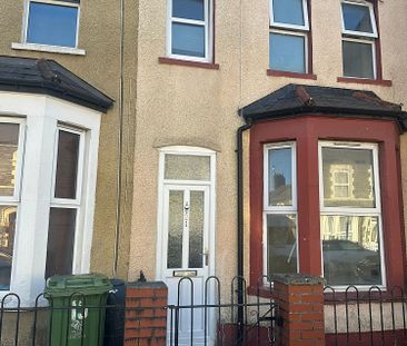 £1,300 PCM, Two Bedroom House with Enclosed Garden in Craddock Stre... - Photo 6