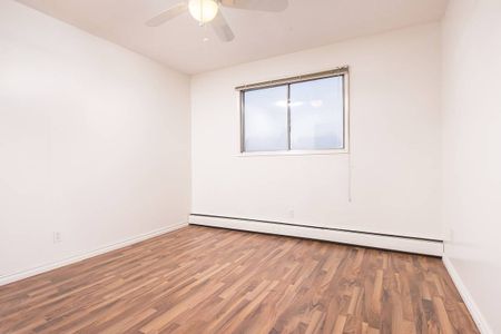 Natalie Place - Photo 5