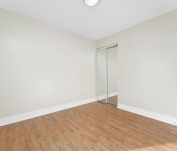 174-178 Grove Street E #14 - Photo 6