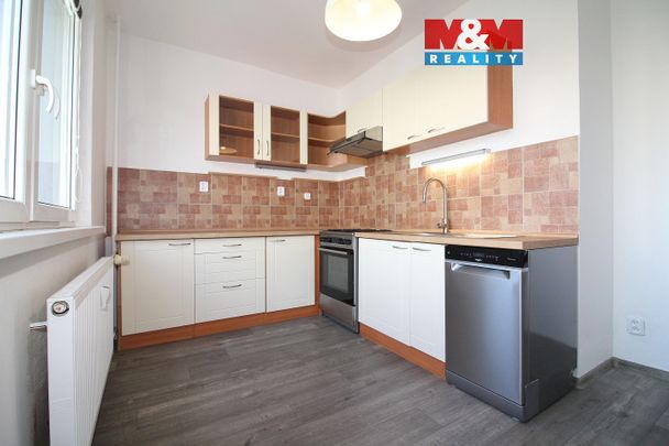 Pronájem bytu 3+1 76 m² - Photo 1