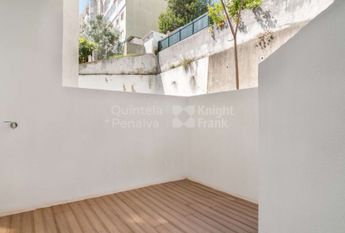 Apartamento T1+1 em Lisboa