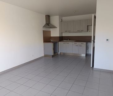 Appartement Saint Cheron 2 pièce(s) 41.35 m2 Saint-Chéron (91530) - Photo 2