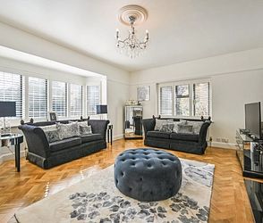 Hawksdown, Walmer, CT14 7PH, Deal - Photo 1