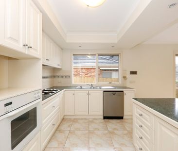 15 Leslie Street, Donvale - Photo 4