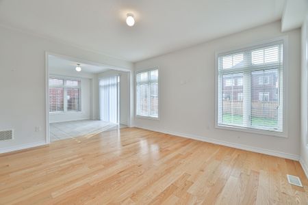 For Lease - 1417 Farrow Crescent, Innisfil, Ontario - Photo 2