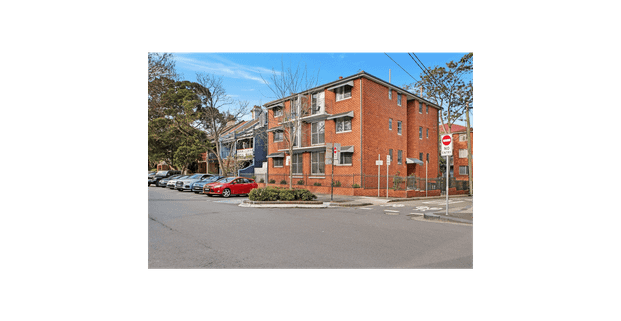 Renovated home in connected city-fringe hub - Photo 1