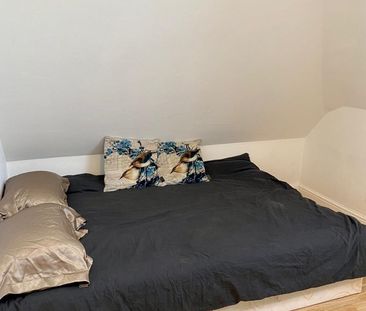 3 Bed Flat, Hindes Road, HA1 - Photo 4