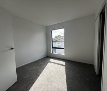 1 year old 2 bedroom 2.5 bathroom on Divich - Photo 1