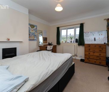 5 bedroom semi-detached house to rent - Photo 4