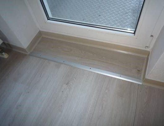 Hell Wohnen ** PROVISIONSFREI ** mit Balkon** Südvorstadt in Plauen - Foto 1