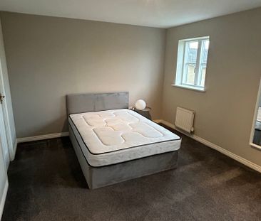 Pinewood Drive Room 2 - Photo 6