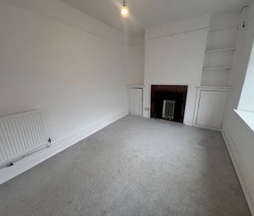 4 bedroom terraced house to rent - Photo 2