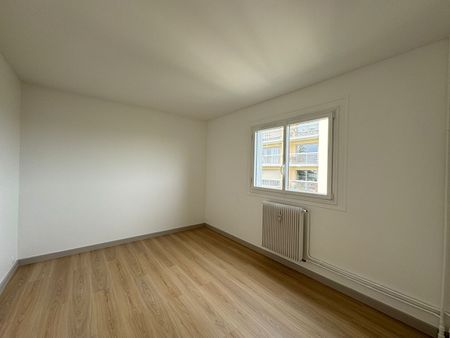 Location appartement 2 pièces, 57.30m², Reims - Photo 3