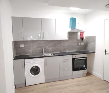 Studio to rent - Photo 5