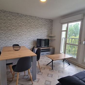 Appartement 4 pièces 68m2 REIMS 1 459 euros - Photo 1