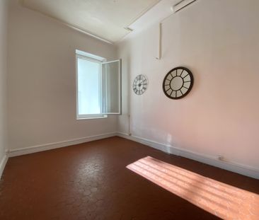 Location Appartement 2 pièces 51m² MARSEILLE 13ème - Photo 3