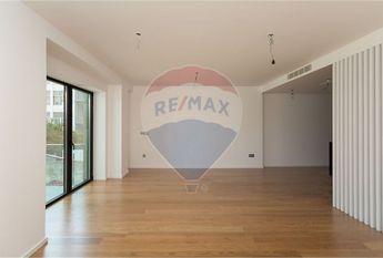 Apartamento T3 em Lisboa