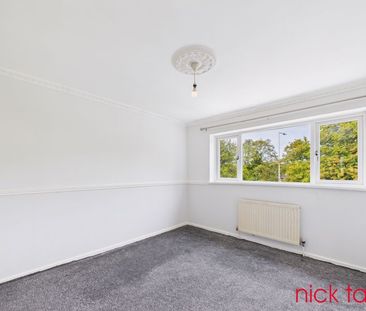 Birchmore, Brookside Telford, Shropshire, TF3 1TG - Photo 6