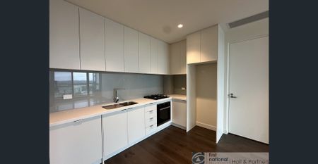 Welcome to THE LONSDALE - Photo 4