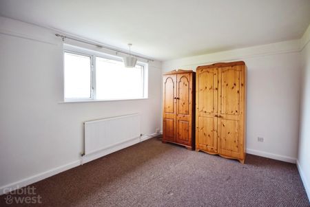 3 bedroom semi-detached house to rent - Photo 2