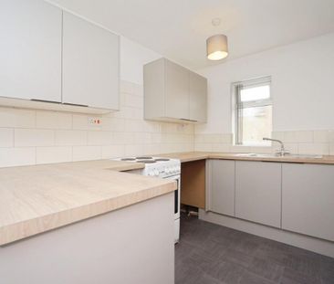Sundew Gardens, High Green, Sheffield, S35 - Photo 6