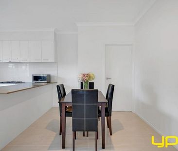 12 Caliche Place, CRANBOURNE EAST - Photo 6