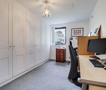 2 bedroom apartment to rent - Photo 6