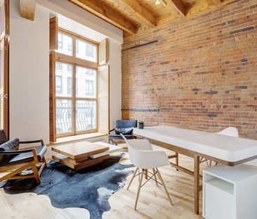 Condo for rent, Montréal (Ville-Marie) - Photo 1