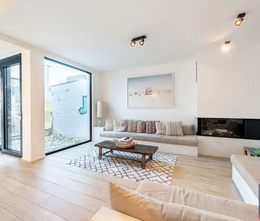 Instapklare, gemeubelde rijwoning met 5 slaapkamers en tuin – hartj... - Foto 3