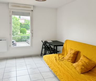 A Louer - T1 avec place de parking privée - AIX EN PROVENCE - Photo 2