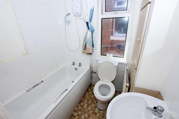 4 bedroom house to rent - Photo 1