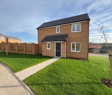 2 bedroom semi-detached house to rent - Photo 2