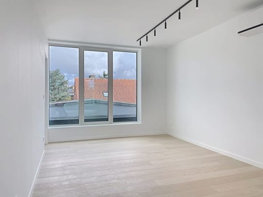 Appartement te huur - Photo 1