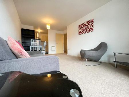 2 bedroom apartment to rent - Photo 3