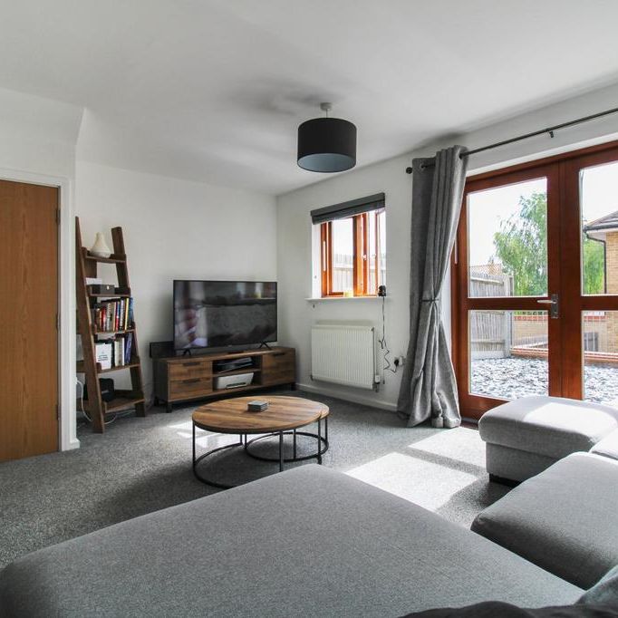 3 bedroom terraced house to rent - Photo 1