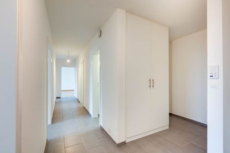 RENT WITHOUT DEPOSIT - Wonderful panoramic view - Photo 3