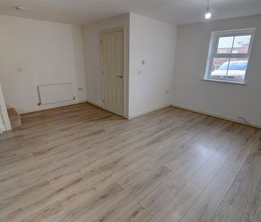 Suffolk Way, Church Gresley, SWADLINCOTE - Photo 1