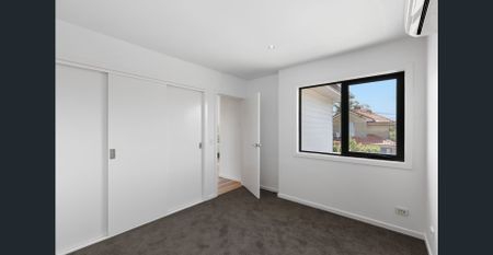 Modern Living With Park Views - Photo 5