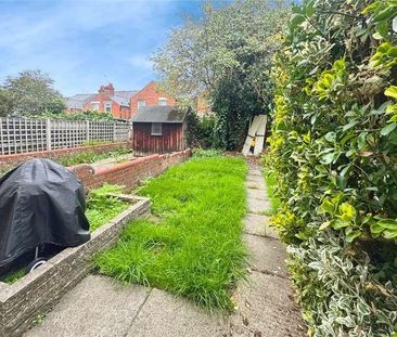 Grovelands Road, Reading, Berkshire, RG30 - Photo 6