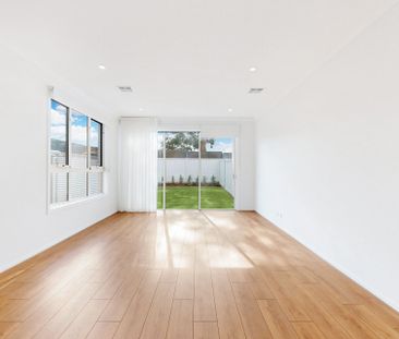 32A Roland Avenue, Strathmore - Photo 2