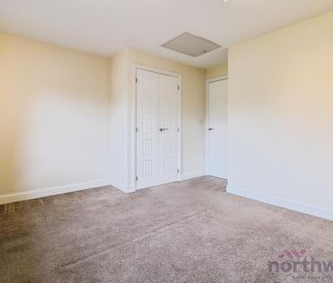 3 bedroom detached house to rent - Photo 4