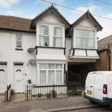 Danesmead Terrace, Margate, CT9 1RF, Kent - Photo 4